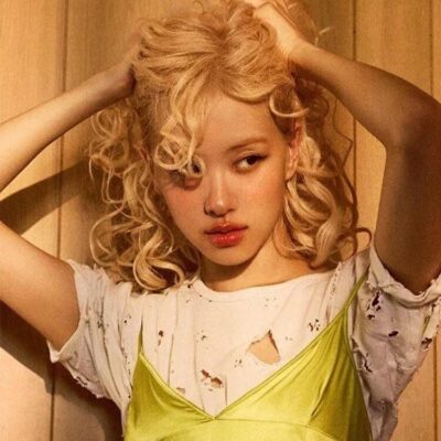 Alternative view of Blackpink Rose Tote Bag